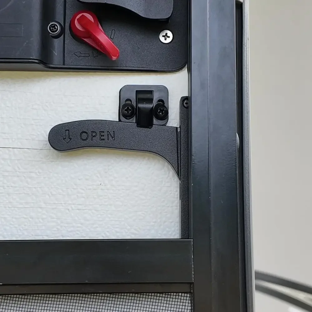 Kit di Ricambio Maniglia Destr - Door Handle recensione e prezzo